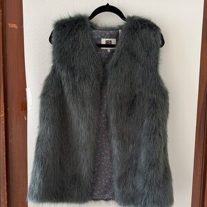 Laundry by Design Teal Faux Fur Vest